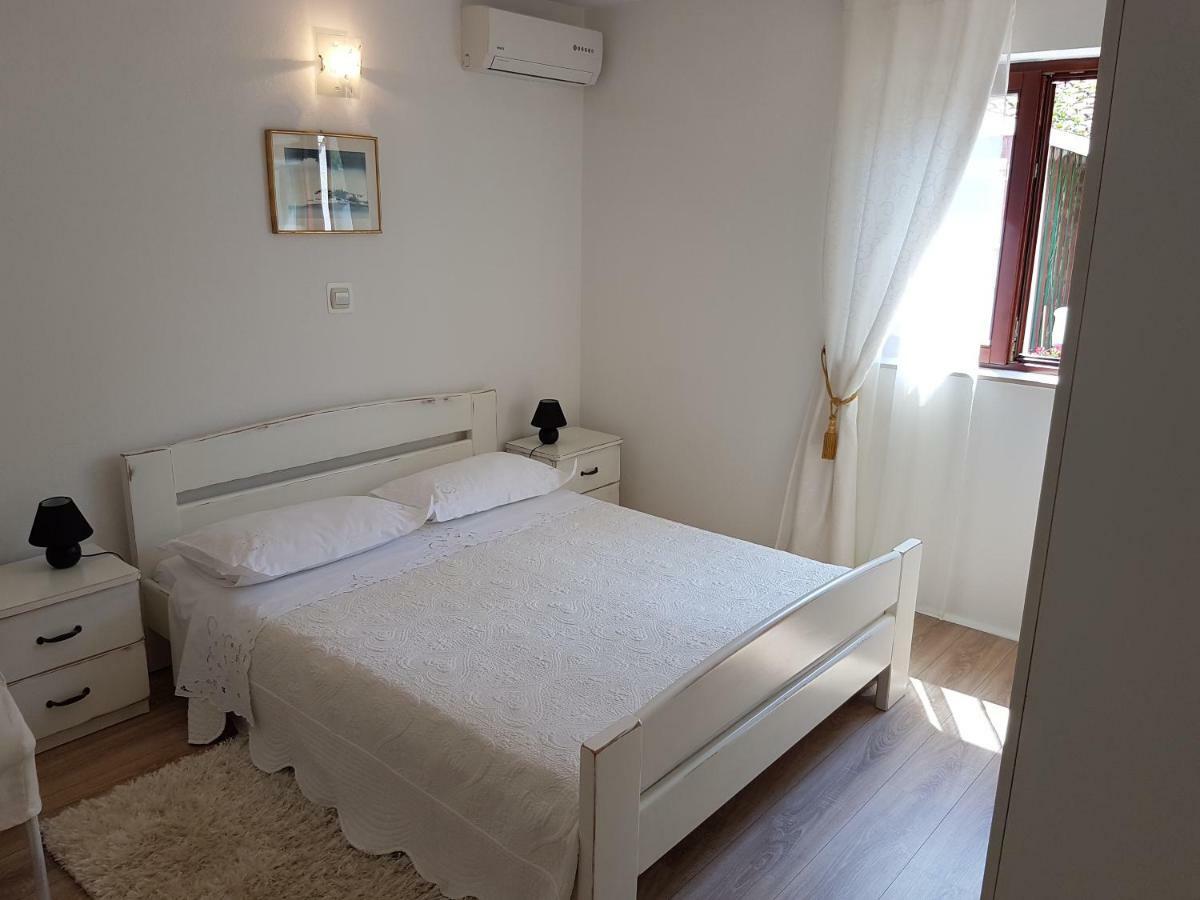 City Center Apartment Kadena Сплит Экстерьер фото
